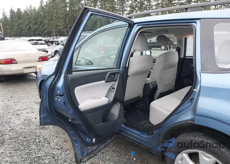 2015 Subaru Forester 2.5I z USA, uszkodzony, nr VIN JF2SJABC7FH504964